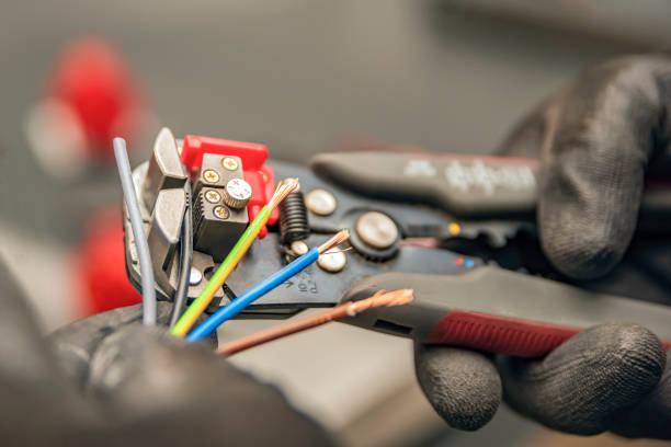 Best Circuit Breaker Repair  in Rockport, IN